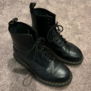Dr Martin Boots
